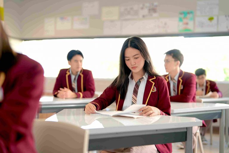 Starting Your French Journey: Tips for Success in French Ab Initio Classes