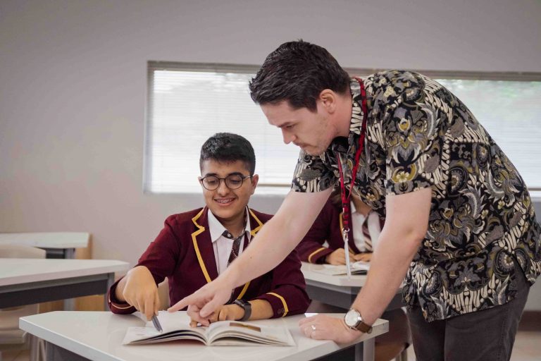 Chemistry IBDP: Dive Deeper into the Science